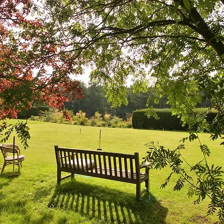 Finest Retreats - Ingleby Manor - East Wing Vakantiehuis