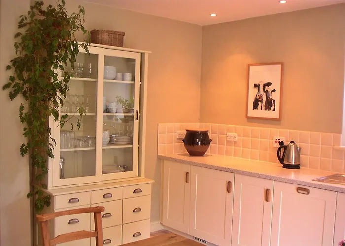 Finest Retreats - Ingleby Manor - East Wing *