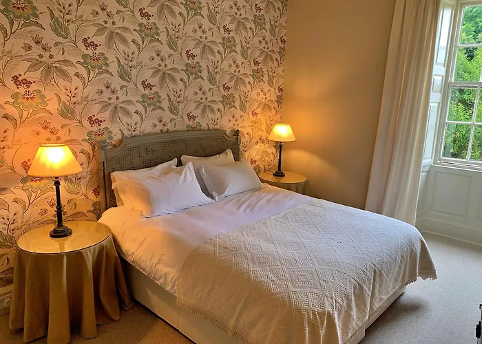 Finest Retreats - Ingleby Manor - East Wing *